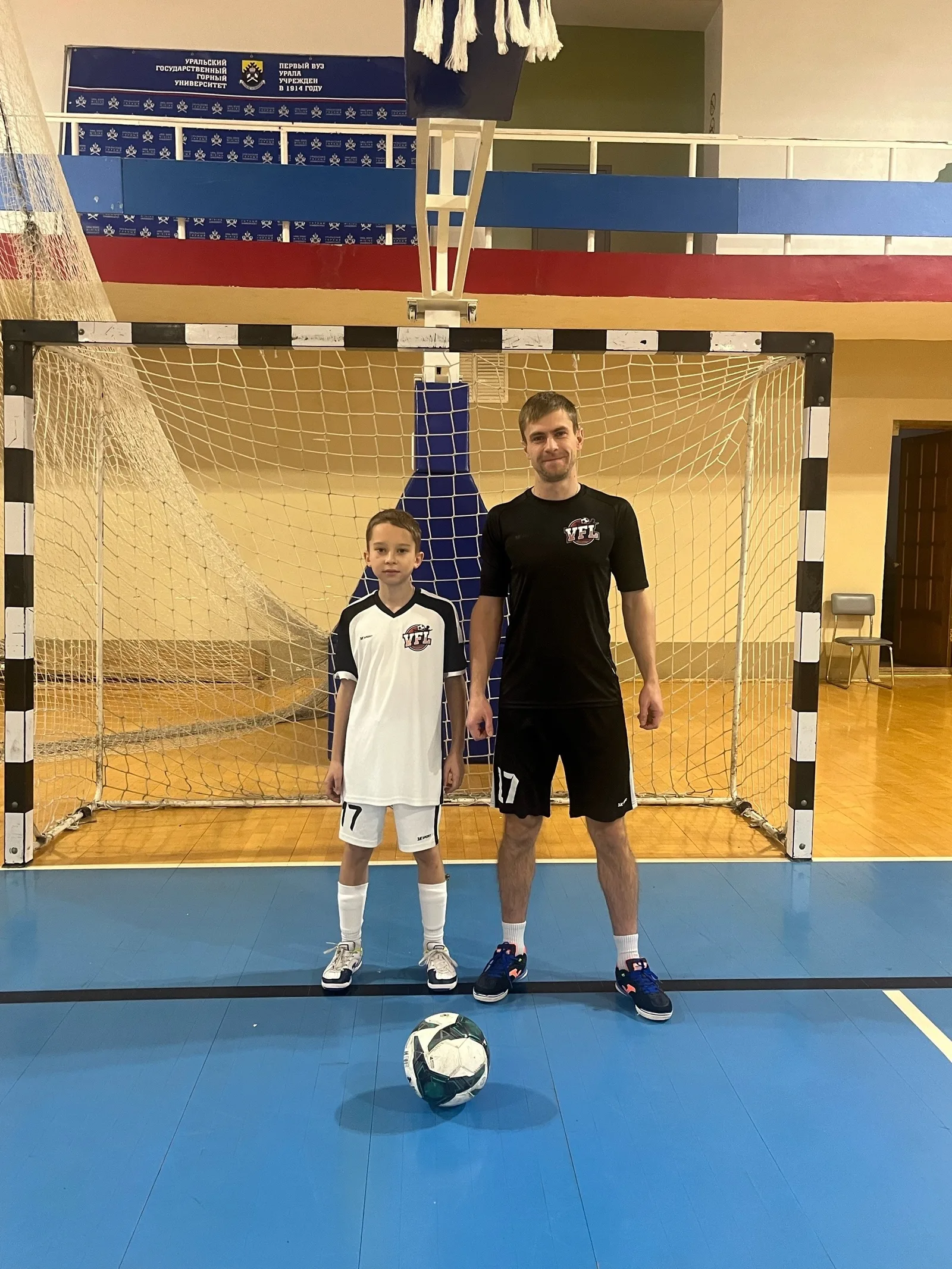 ФУТБОЛЬНАЯ ДИНАСТИЯ ОТЦОВ И ДЕТЕЙ В VFL.